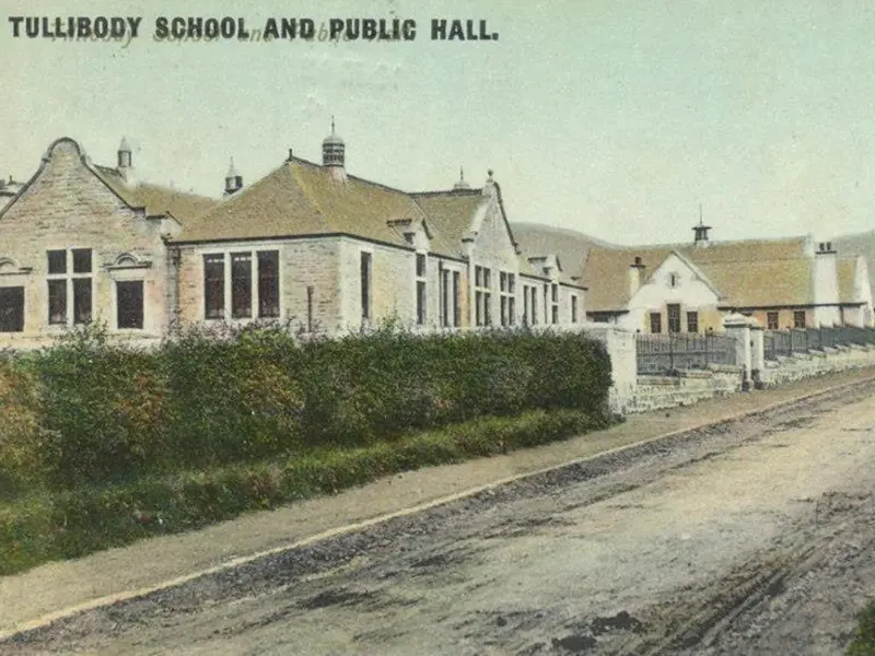 Tullibody School and Institute